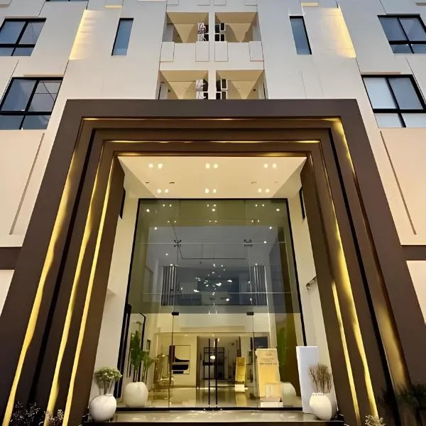 LMY Residency - Aurum Executive Prestige Apartments Gulberg Lahore，位于拉合尔的酒店