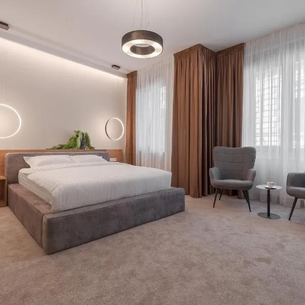 Oasis Rooms Oradea，位于奥拉迪亚的酒店