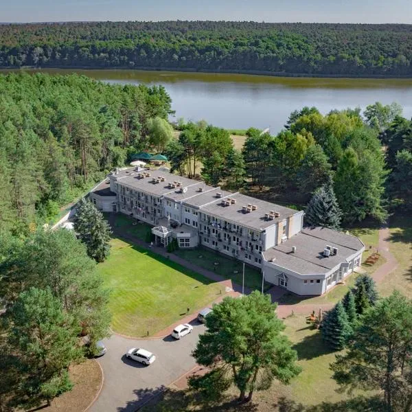 Hotel Szablewski，位于Dymaczewo Nowe的酒店