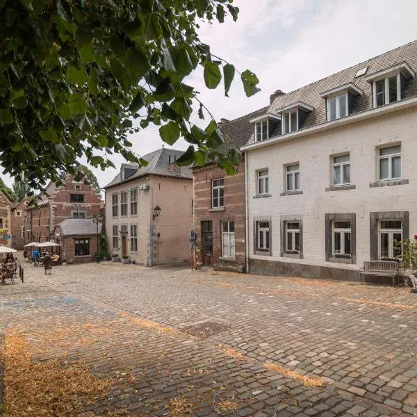 Het Begijnhof Tongeren Center，位于通厄伦的酒店