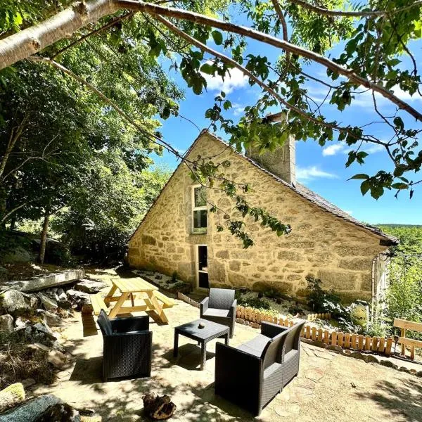 La Pastourelle en Lozère，位于Le Bacon的酒店