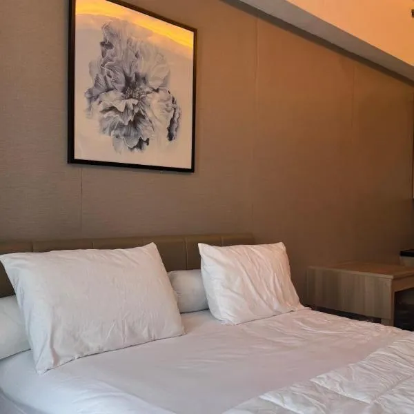 Cozy Apt Studio Anderson Pakuwon Mall view city，位于泗水的酒店