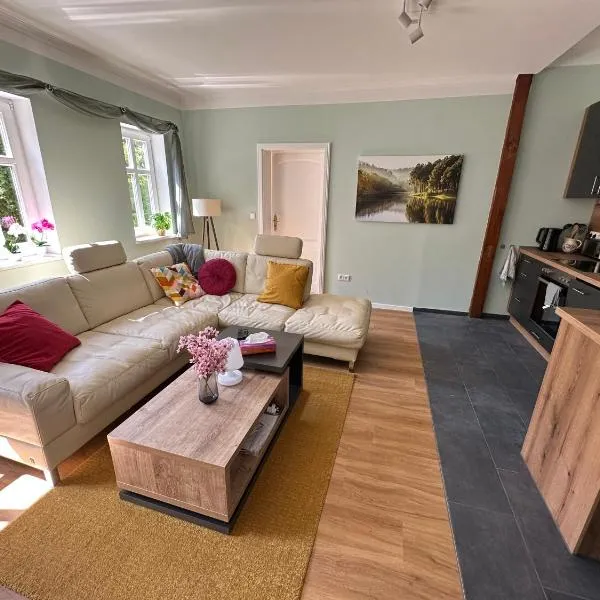 Stilvolle Ferienwohnung im historischen Stadtschloss，位于哥达的酒店