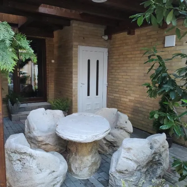 BpR P3 Lodge Apartment with A/C，位于布达佩斯的酒店