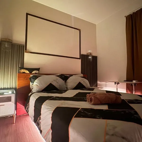 Mon Amour Haven - 1BR Taytay Rizal，位于Taytay的酒店