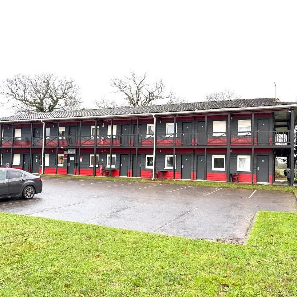 Enzo Hotels Quimperle，位于坎佩尔雷的酒店