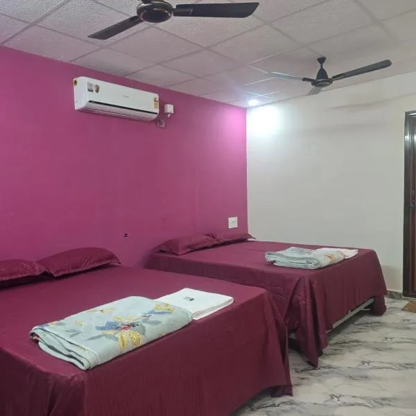 Prafulla Homestay，位于卡瓦尔的酒店