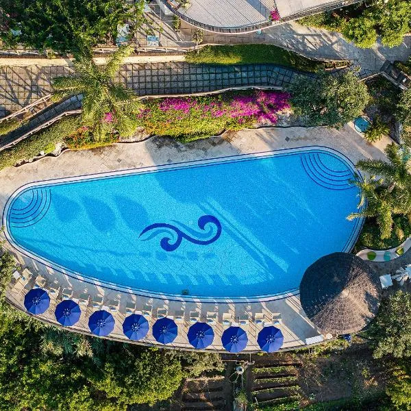 拉图健身温泉酒店，位于维耶特里的酒店