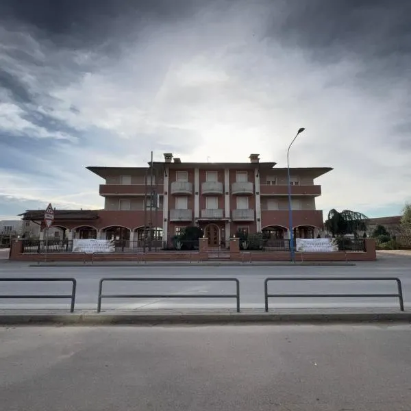 Hotel Bossini Food & Hospitality，位于Paitone的酒店