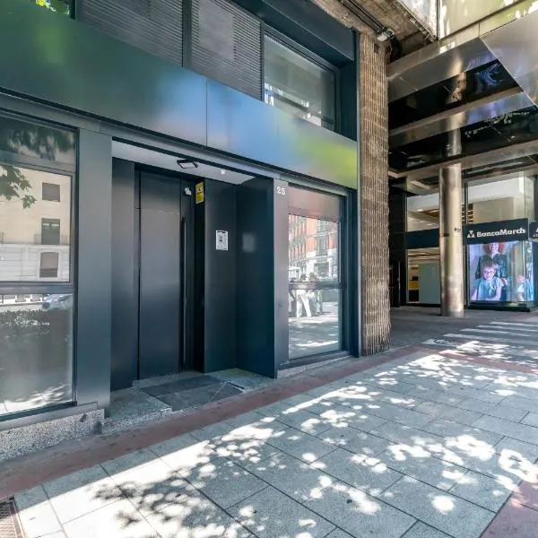 AYZ Princesa-Auto check-in property，位于马德里的酒店