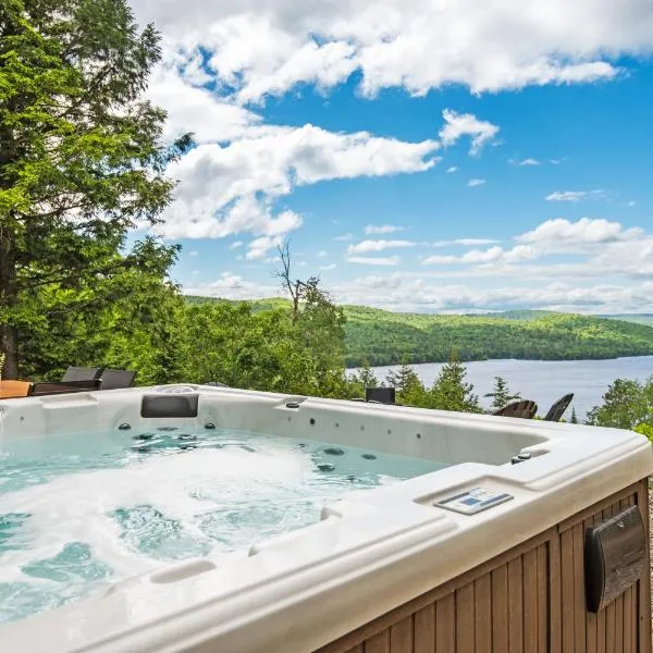 Chalet Le Panoramique, Magnifique vue sur la riviere Saint-Maurice，位于Grandes-Piles的酒店