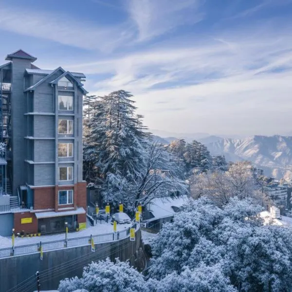 The Hosteller Shimla, Valley View，位于西姆拉的酒店