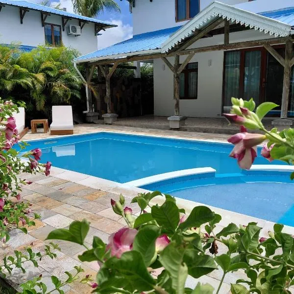 Orchid Villas by Sea Resorts，位于贝尔马尔的酒店