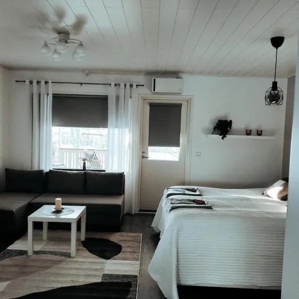 Huoneisto keskustassa，位于Alajärvi的酒店