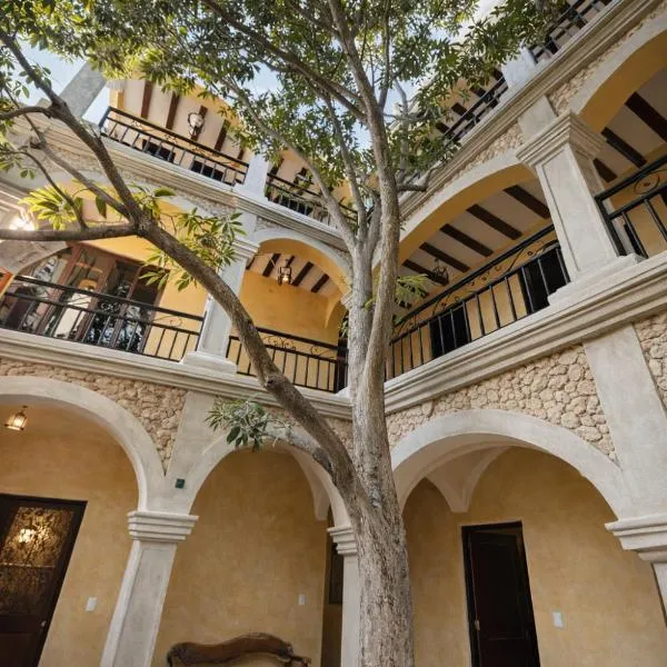 Casa Lucia Valladolid，位于巴利亚多利德的酒店