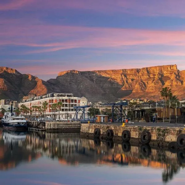 Cape Grace, A Fairmont Managed Hotel，位于开普敦的酒店