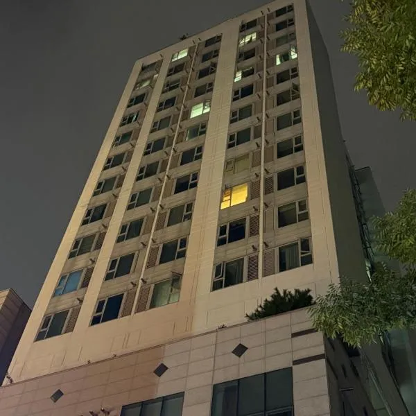 Sweet House Incheon，位于仁川市的酒店