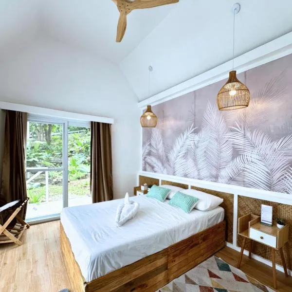 Riomana Villas Resort & Cafe，位于Cateel的酒店