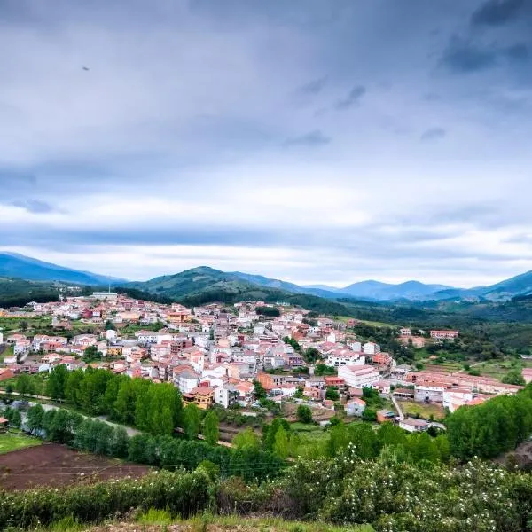 Casa Rural El Corralino，位于Cerezo的酒店