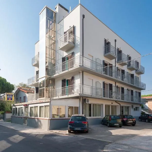 Regina Hotel e Ristorante，位于蓬他码头的酒店