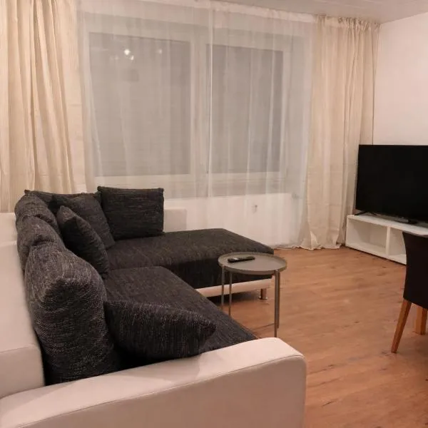 WhiteWood-Apartment Bottrop - Near Skihalle，位于博特罗普的酒店