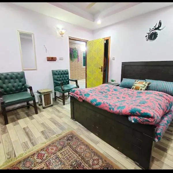 Alzahir GUESTHOUSE & HOTEL near Islamabad Embassy，位于伊斯兰堡的酒店