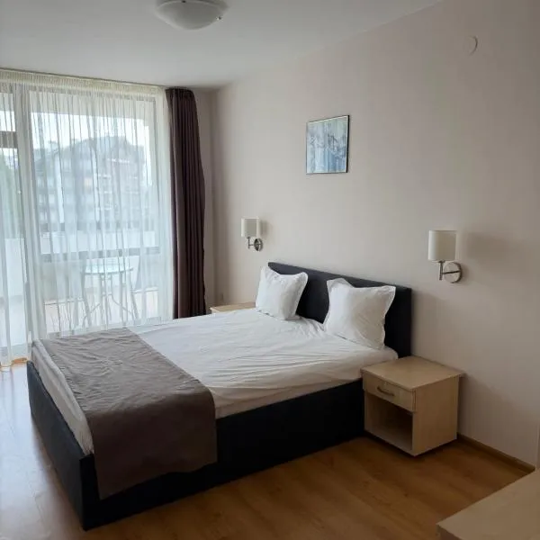 Aspen Golf and Ski Resort，位于班斯科的酒店