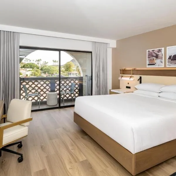 Hilton Phoenix Resort at the Peak，位于凤凰城的酒店