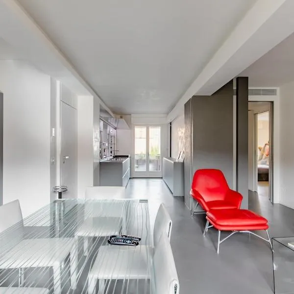 Cortirola luxury apartment，位于佩萨罗的酒店