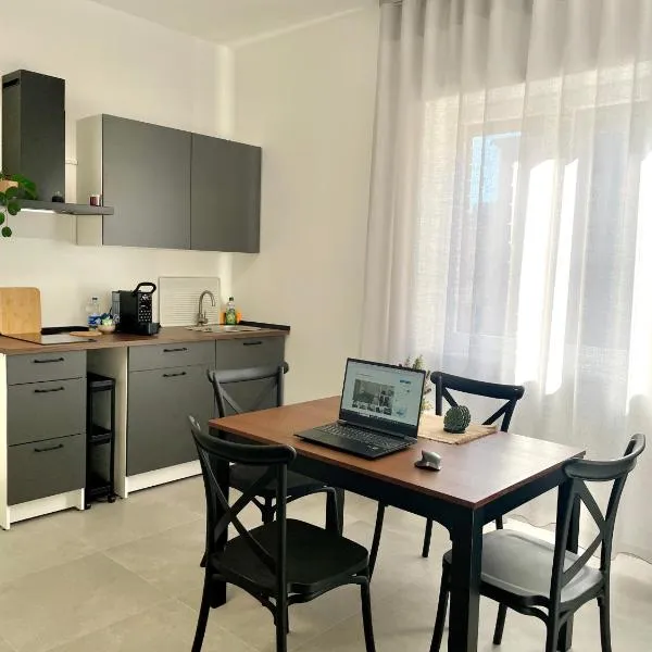 Urban Travelers Apartments，位于伊塞尔尼亚的酒店