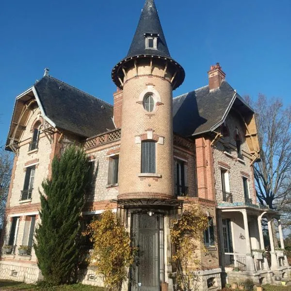 Le Cottage des chats,位于Beaulieu-sur-Loire的酒店