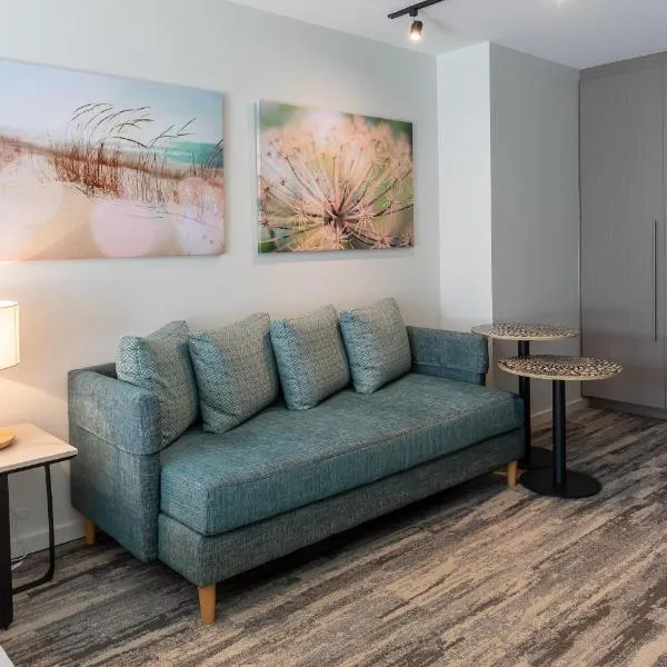 Nightelier Narrabeen，位于纳拉宾的酒店