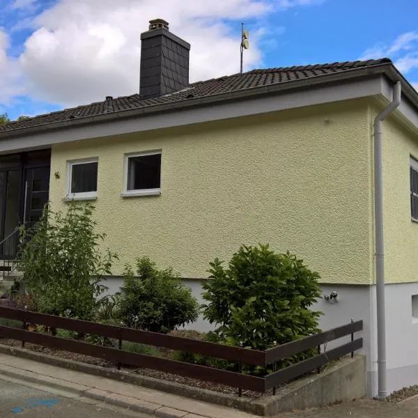 Ferienwohnung DORFWIESE，位于Nußbaum的酒店