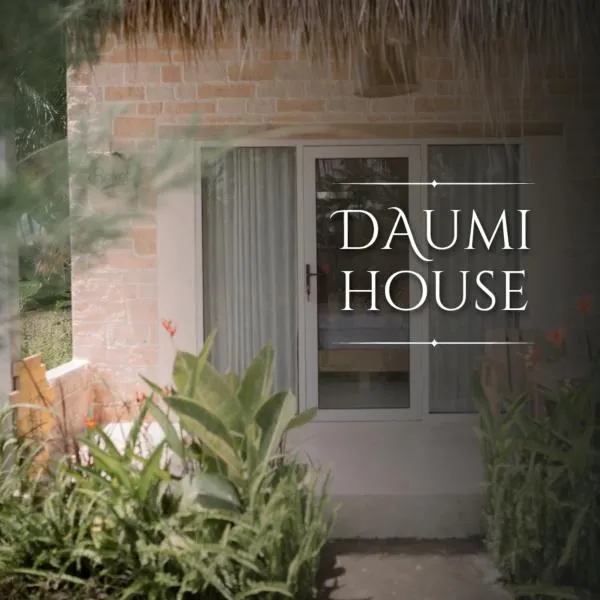 Daumi House，位于Masbagik的酒店