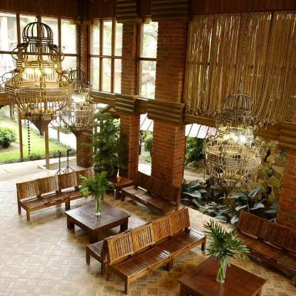 Hotel Gran Jimenoa，位于Manabao的酒店