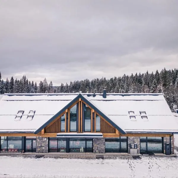 Ski and Bike Residence，位于伊斯泰布纳的酒店