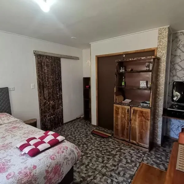 tiny house kiñeco melipeuco conguillio，位于孔吉利奥的酒店