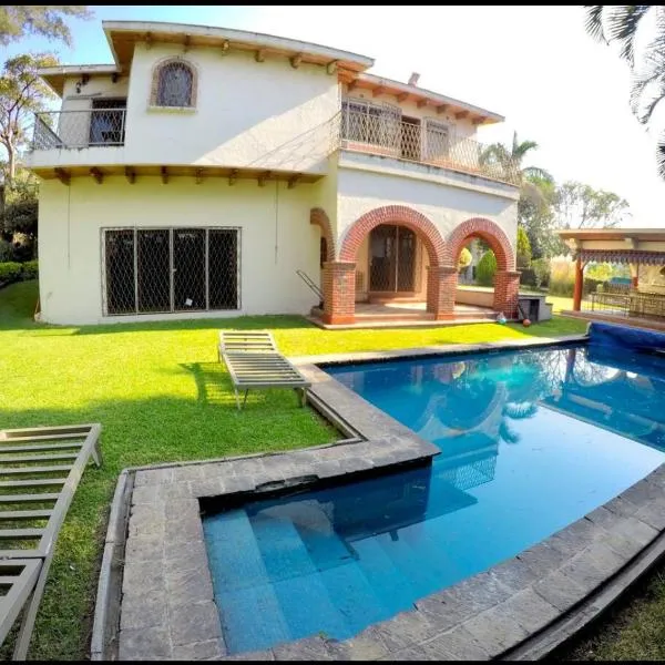 Casa Grande Lomas de Cocoyoc，位于Texcalpan的酒店