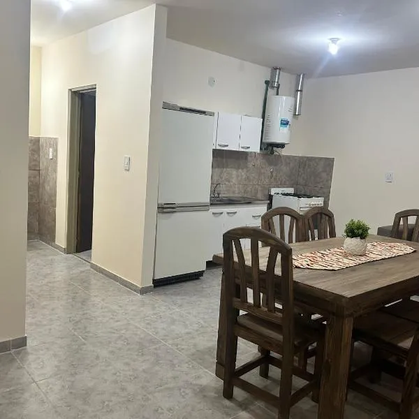 Cima Departamentos，位于Rivadavia的酒店