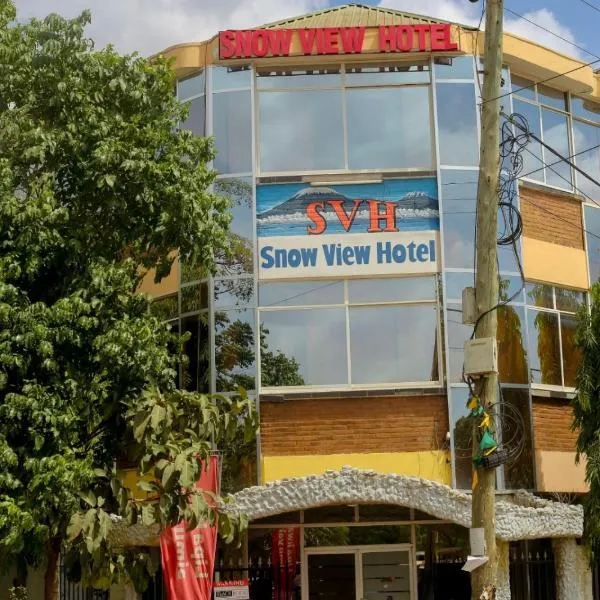 Snow View Hotel Boma，位于Boma la Ngombe的酒店