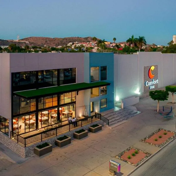 Comfort Inn Hermosillo Pitic，位于埃莫西约的酒店
