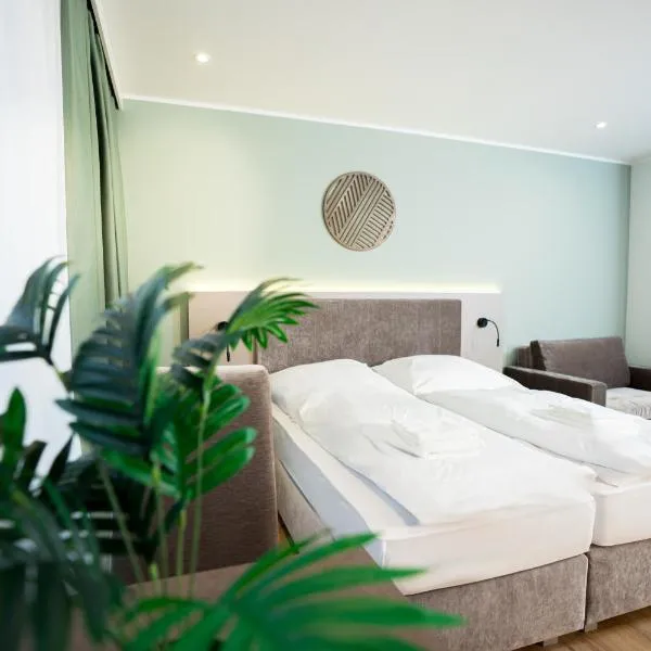 Living Inn am Schlosspark - Zentral, Parkplatz und Kitchenette，位于雷达-维登布吕克的酒店