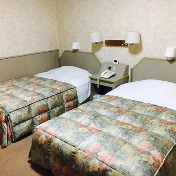 Hotel Nobeoka Hills，位于延冈市的酒店