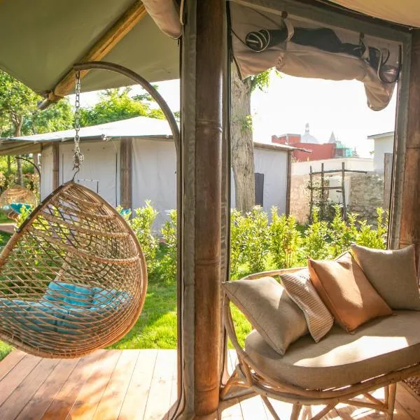 Procida Camp & Resort - La Caravella，位于普罗奇达的酒店