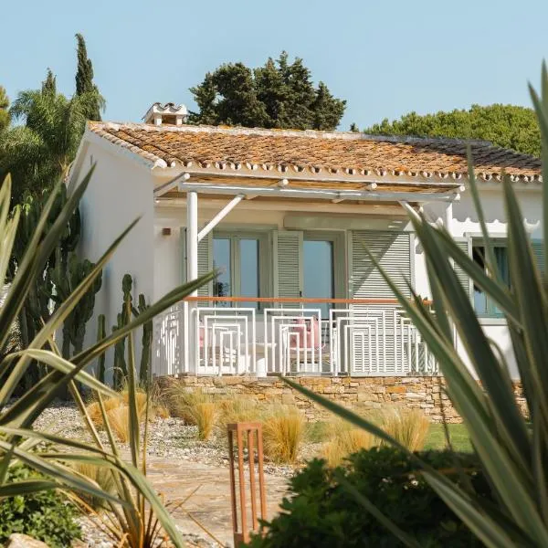 Boho Club Marbella - a Preferred Hotel，位于马贝拉的酒店