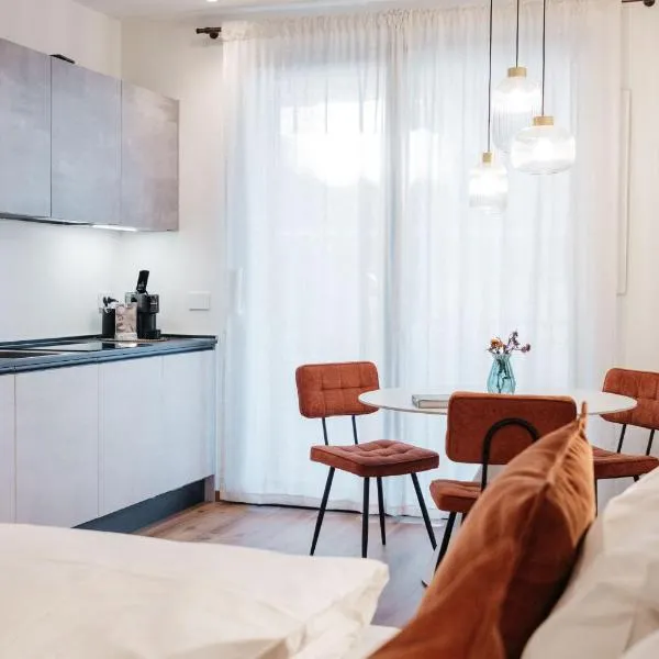 ecHo Apartments & SPA，位于布列瑟农的酒店