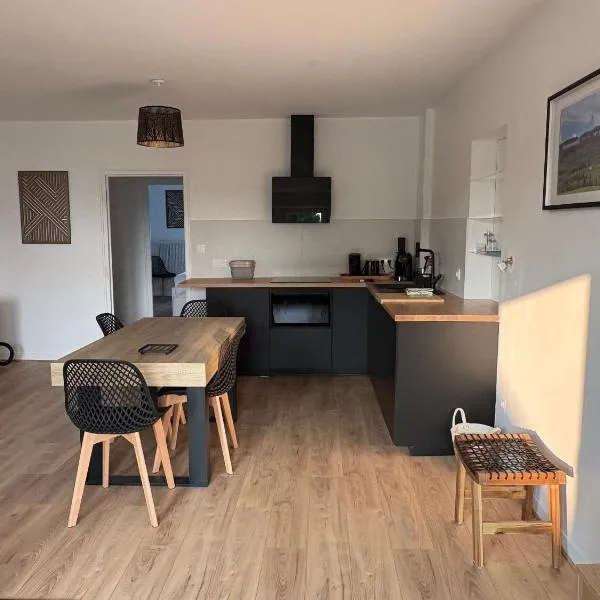 Appartement neuf 2 pièces 67m2 "Le Ruisseau"，位于La Chaux Neuve的酒店