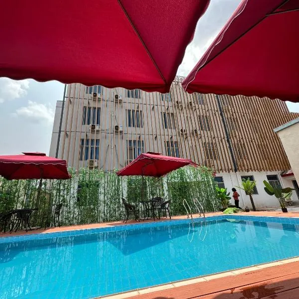 laCasa Hotel 中国人家，位于班基的酒店