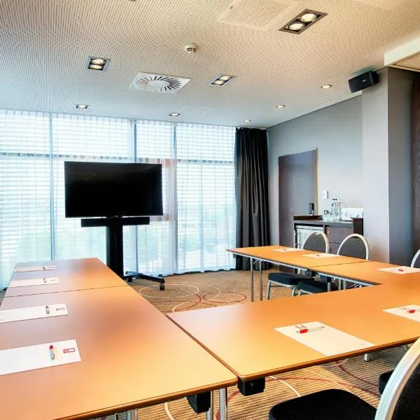 乌尔姆莱昂纳多皇家酒店，位于乌尔姆的酒店