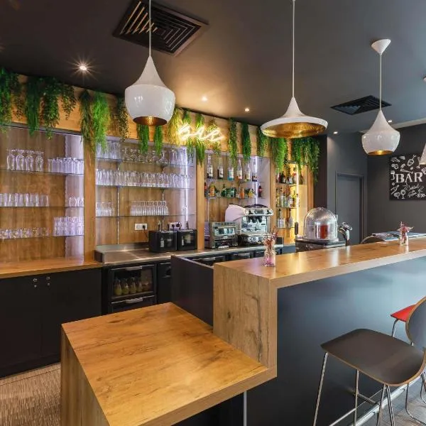 ibis Lyon Carre De Soie，位于沃昂夫兰的酒店